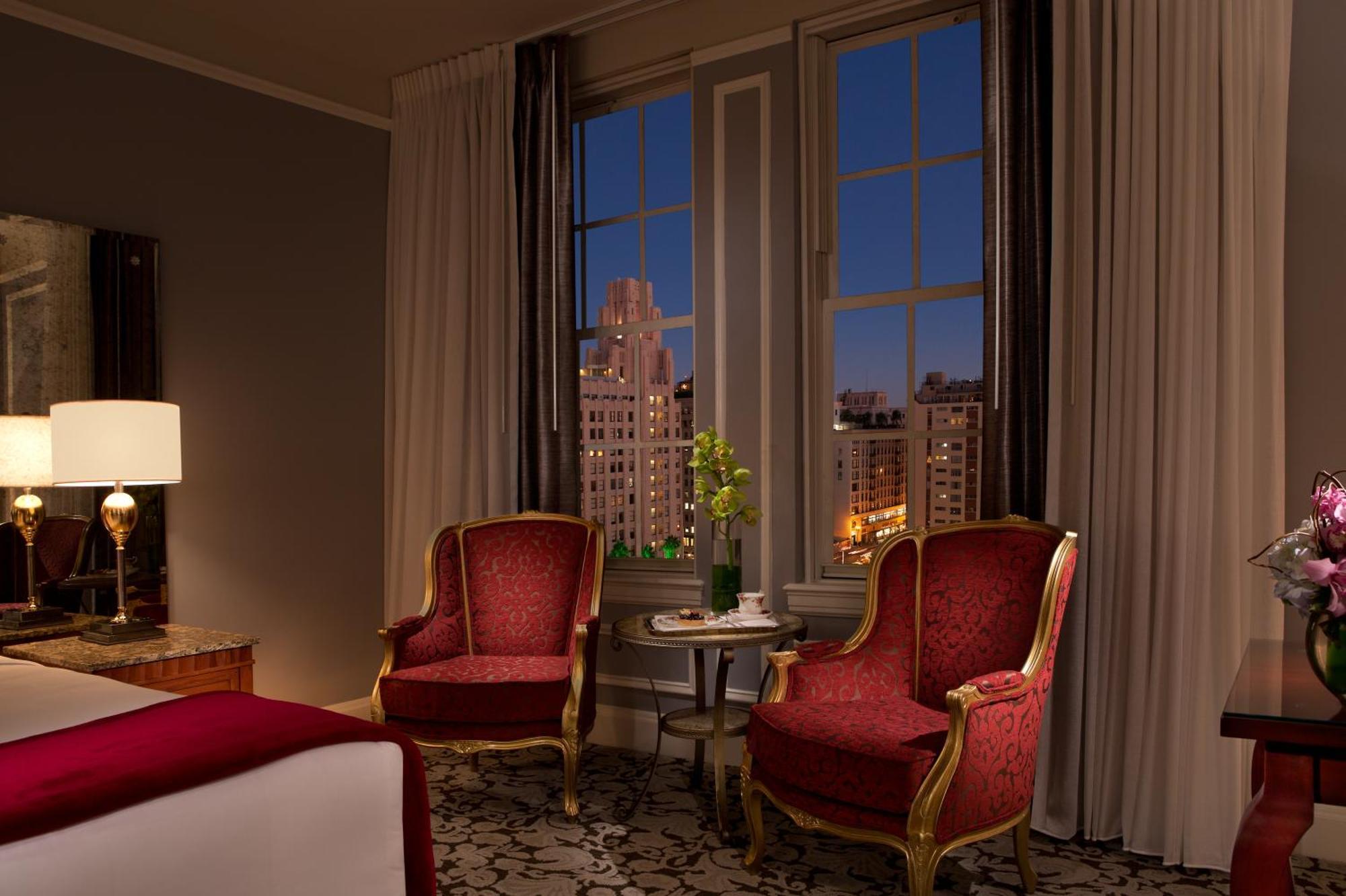 The Biltmore Angeles 4*